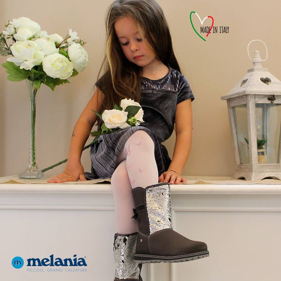 Cizme scurte gri cu paiete